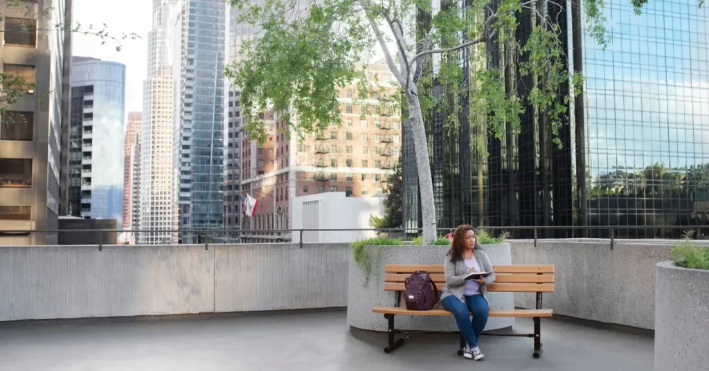 Architectural Perception in Public Spaces